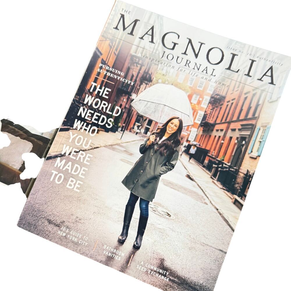 Magnolia Journal Magazine Lot Joanna Gaines Farmhouse Decor Issues Set - Picture 4 of 4